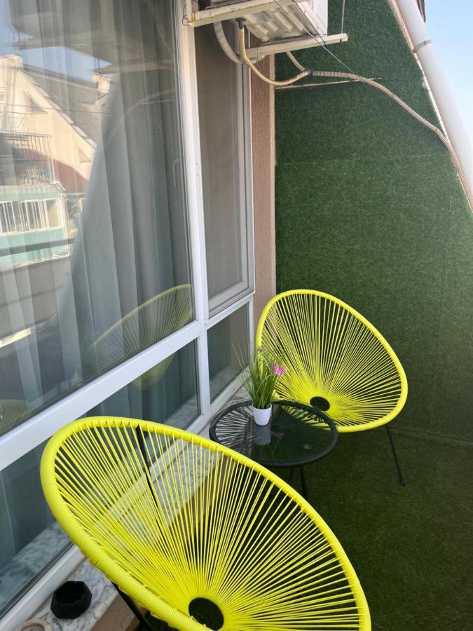 Apartment Happy Holiday 2 Burgas Exteriör bild
