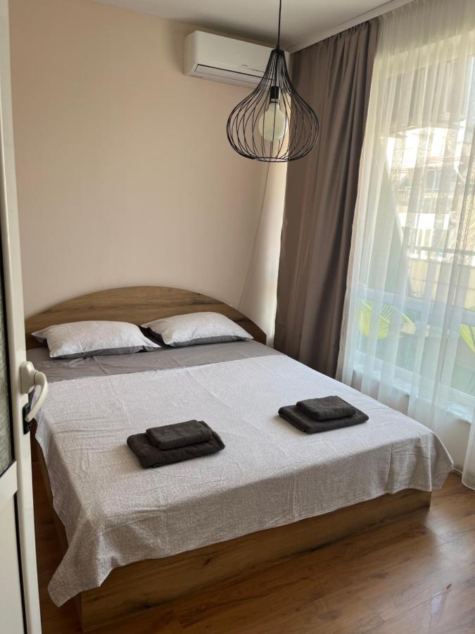 Apartment Happy Holiday 2 Burgas Exteriör bild